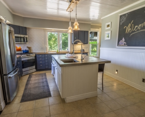Tyron Farm-Kitchen